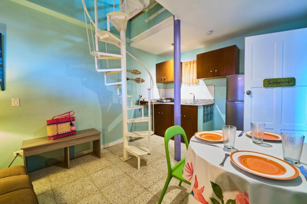 Casa Congo & Casa Rayo Verde - Restaurante - Galeria De Arte Portobelo Εξωτερικό φωτογραφία